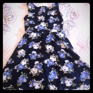 Women’s Forever 21 Dress